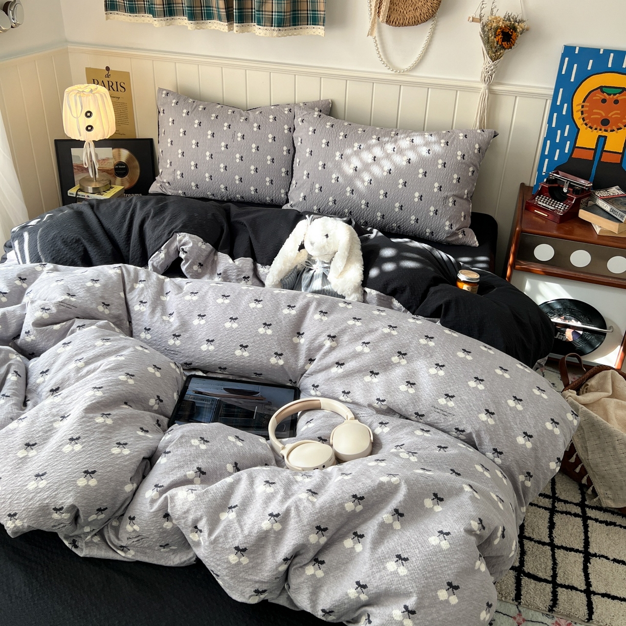 91家纺网 家纺一手货源 找家纺 水木坊 2026春夏新款高品质泡芙普通款四件套 灰樱桃