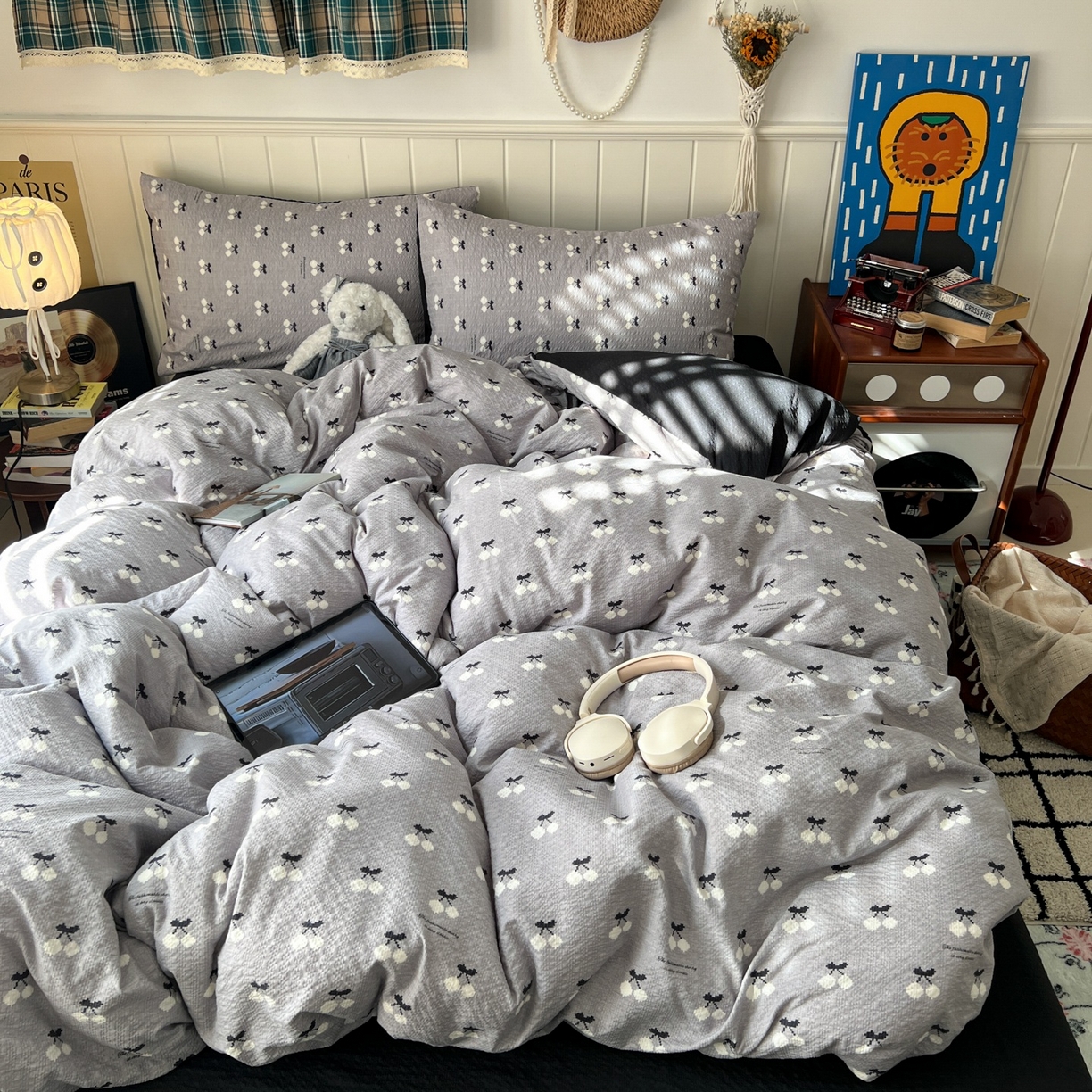 91家纺网 家纺一手货源 找家纺 水木坊 2026春夏新款高品质泡芙普通款四件套 灰樱桃