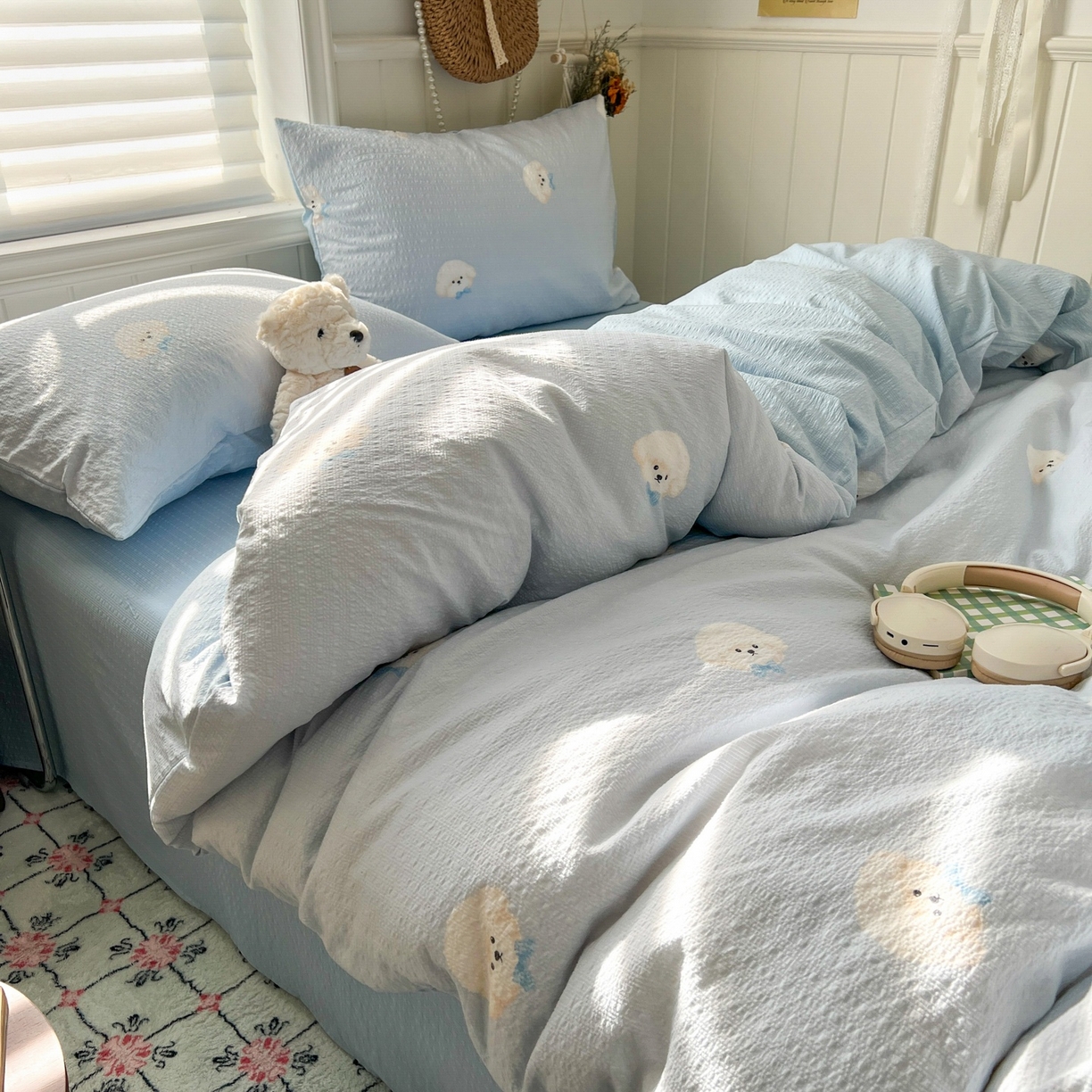 91家纺网 家纺一手货源 找家纺 水木坊 2026春夏新款高品质泡芙普通款四件套 蓝领结狗