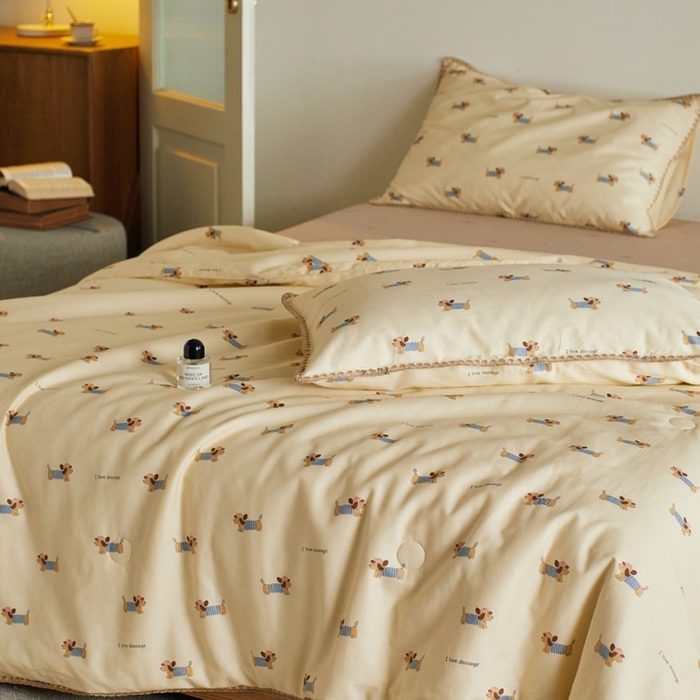 91家纺网 家纺一手货源 找家纺 暖阳 2026新款全棉贝壳边棉花夏被夏凉被空调被 咖色狗狗