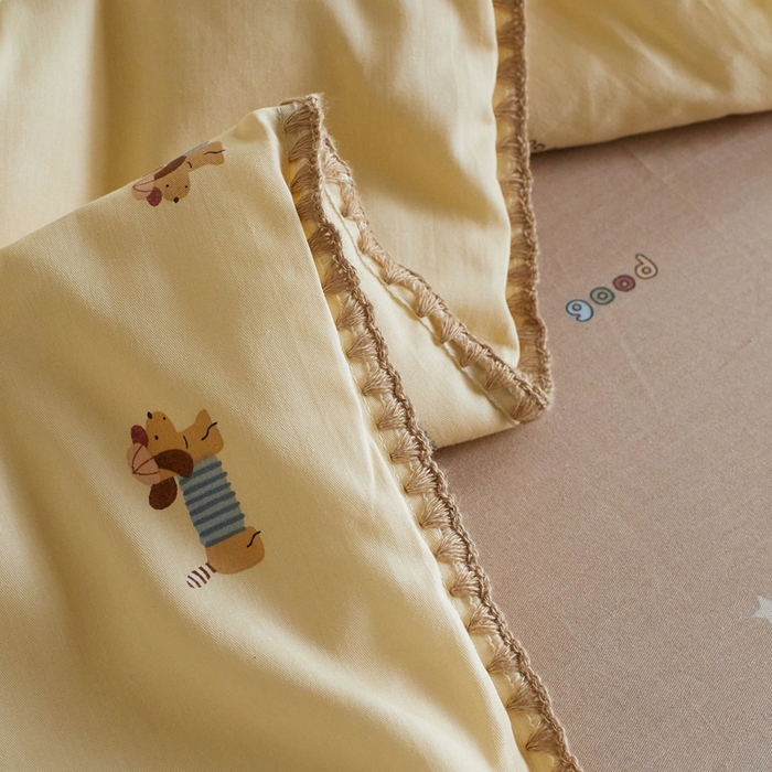 91家纺网 家纺一手货源 找家纺 暖阳 2026新款全棉贝壳边棉花夏被夏凉被空调被 咖色狗狗