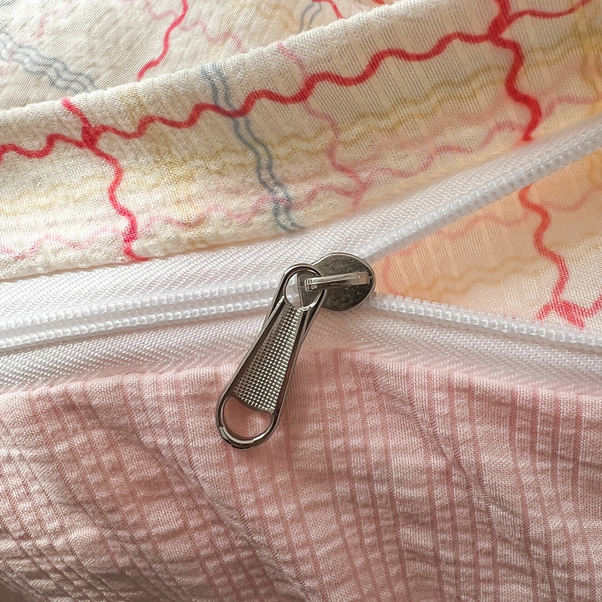 91家纺网 家纺一手货源 找家纺 水木坊 2026春夏新款高品质泡芙普通款四件套 格格心