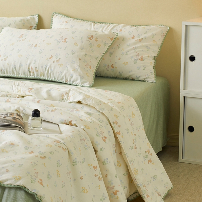 91家纺网 家纺一手货源 找家纺 暖阳 2026新款全棉贝壳边棉花夏被夏凉被空调被 春日奇迹