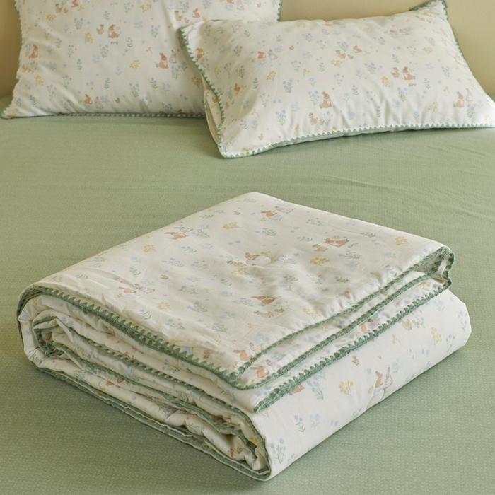 91家纺网 家纺一手货源 找家纺 暖阳 2026新款全棉贝壳边棉花夏被夏凉被空调被 春日奇迹