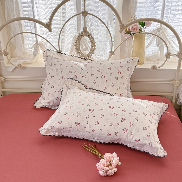 91家纺网 家纺一手货源 找家纺 莉莉安家纺 2026新款古法水洗云感棉印花单枕套 古法-花影如梦