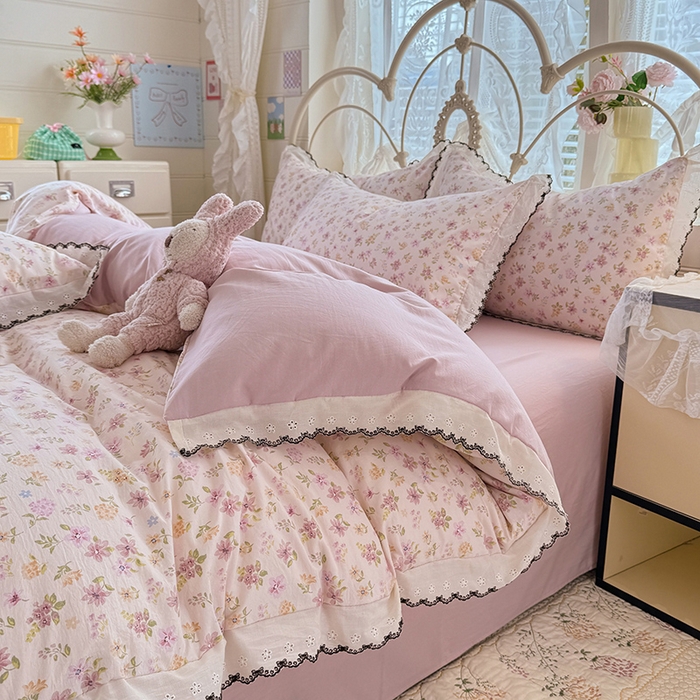 91家纺网 家纺一手货源 找家纺 莉莉安家纺 2026新款古法水洗云感棉印花单枕套 古法-粉漾