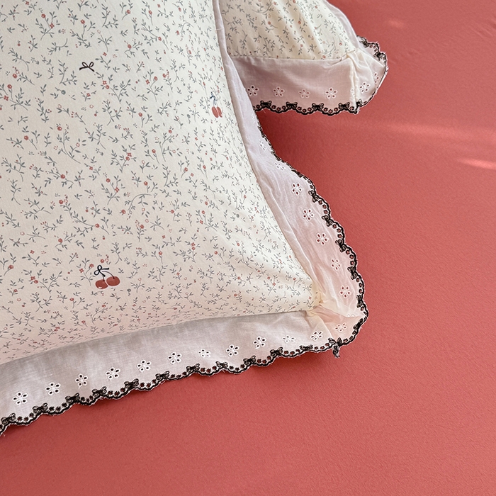 91家纺网 家纺一手货源 找家纺 莉莉安家纺 2026新款古法水洗云感棉印花单枕套 古法-春野樱红
