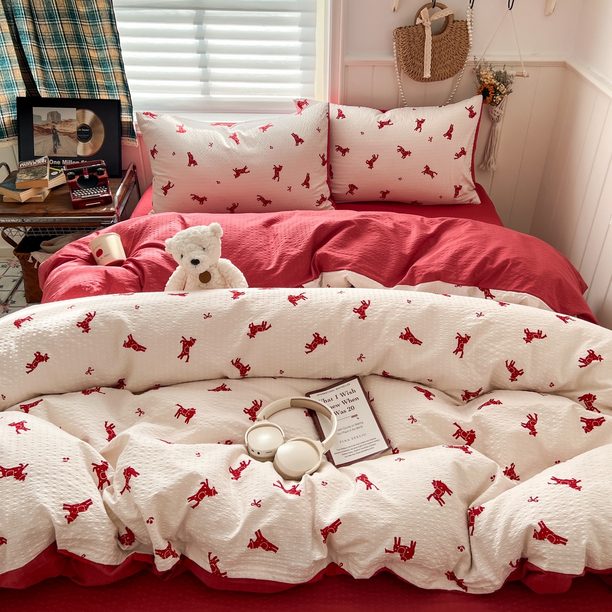 91家纺网 家纺一手货源 找家纺 水木坊 2026春夏新款高品质泡芙普通款四件套 马上有钱