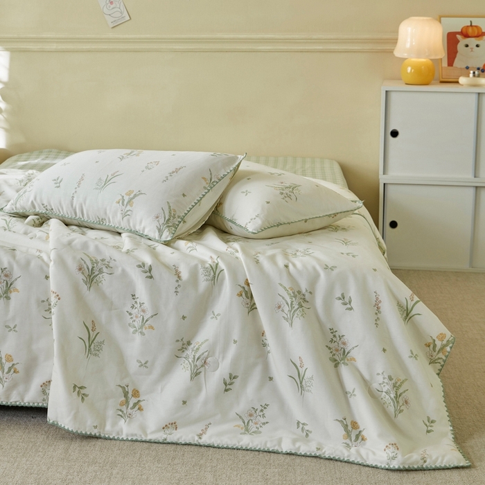 91家纺网 家纺一手货源 找家纺 暖阳 2026新款全棉贝壳边棉花夏被夏凉被空调被 花的温存