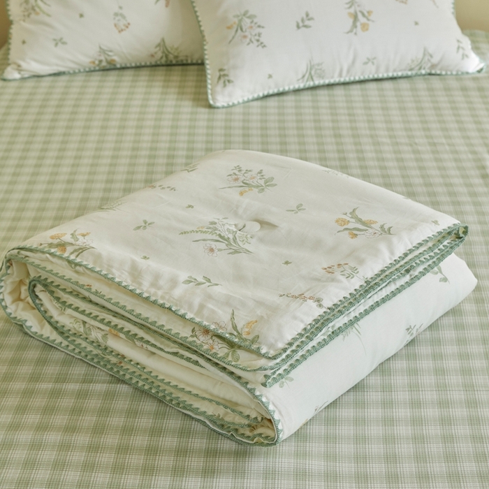 91家纺网 家纺一手货源 找家纺 暖阳 2026新款全棉贝壳边棉花夏被夏凉被空调被 花的温存