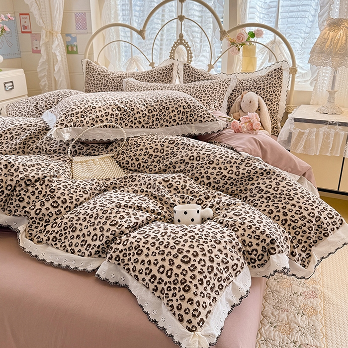 91家纺网 家纺一手货源 找家纺 （总）莉莉安家纺 2026新款古法水洗云感棉印花单枕套