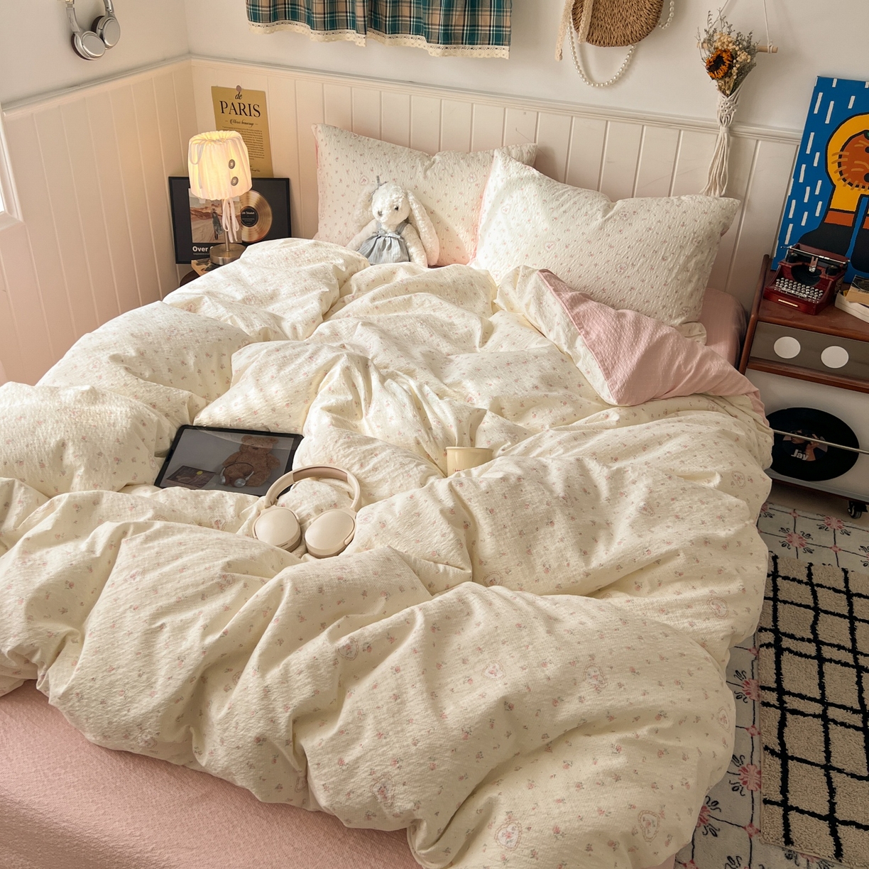 91家纺网 家纺一手货源 找家纺 水木坊 2026春夏新款高品质泡芙普通款四件套 春日甜桃心-米