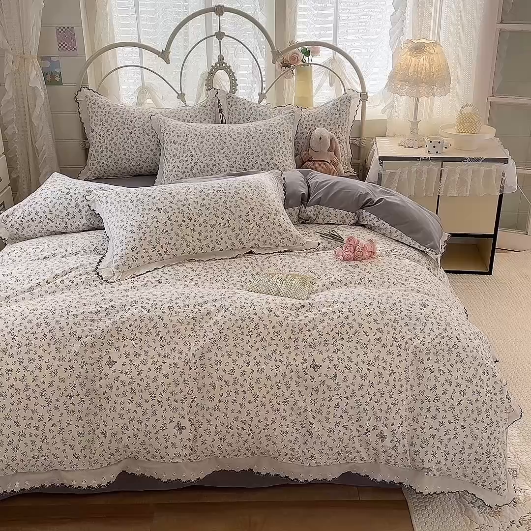 91家纺网 家纺一手货源 找家纺 莉莉安家纺 2026新款古法水洗云感棉印花单枕套 古法-蝶影