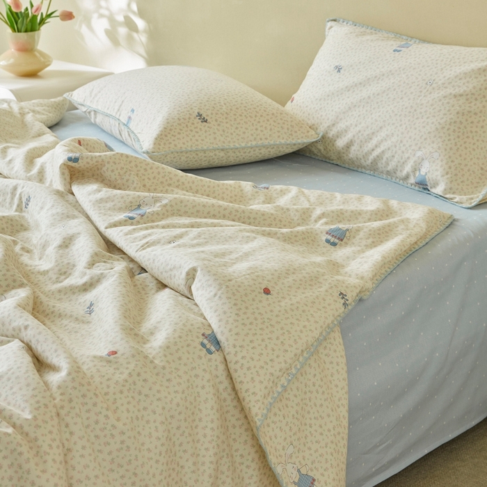 91家纺网 家纺一手货源 找家纺 暖阳 2026新款全棉贝壳边棉花夏被夏凉被空调被 奶呼兔兔