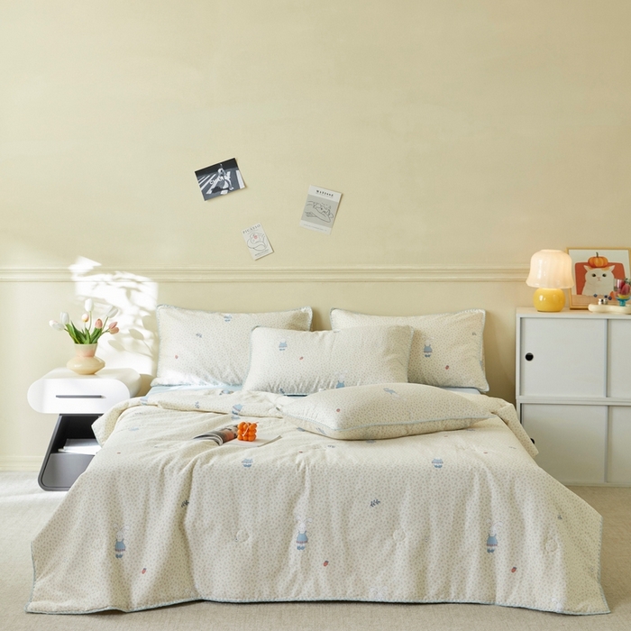 91家纺网 家纺一手货源 找家纺 暖阳 2026新款全棉贝壳边棉花夏被夏凉被空调被 奶呼兔兔