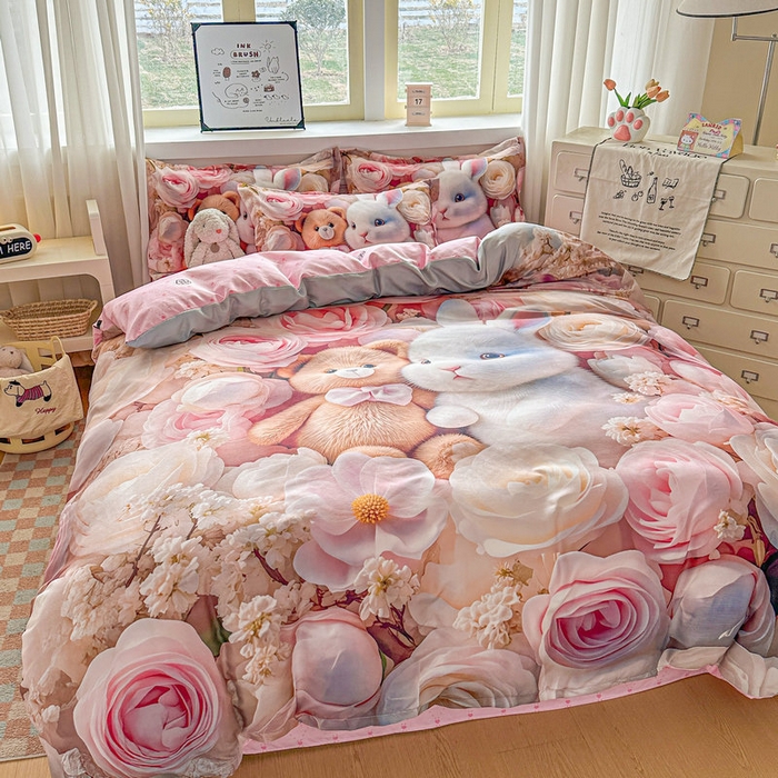 91家纺网 家纺一手货源 找家纺 宝薇 2026春夏新款7D卡通加厚斜纹仿棉生态磨毛大版四件套 欢乐时光