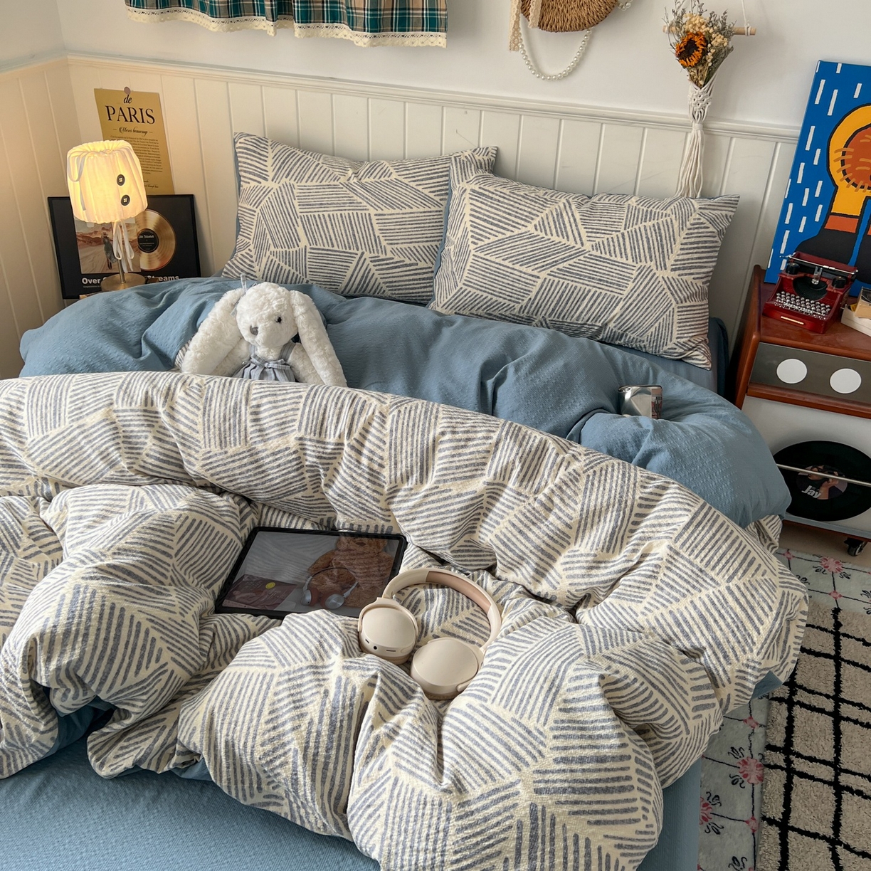 91家纺网 家纺一手货源 找家纺 水木坊 2026春夏新款高品质泡芙普通款四件套 浅川纹