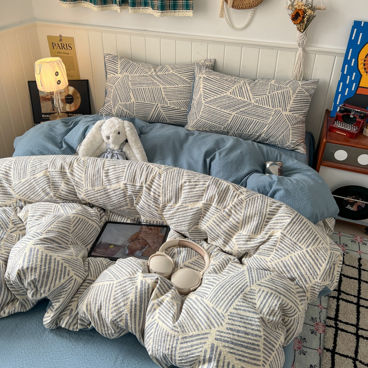 91家纺网 家纺一手货源 找家纺 水木坊 2026春夏新款高品质泡芙普通款四件套 浅川纹