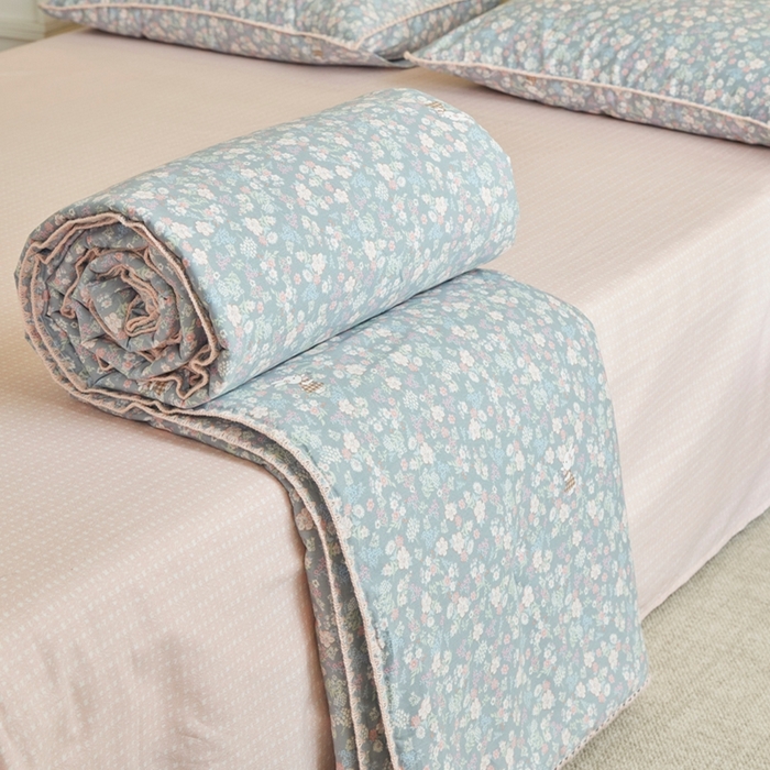 91家纺网 家纺一手货源 找家纺 暖阳 2026新款全棉贝壳边棉花夏被夏凉被空调被 银杉之梦