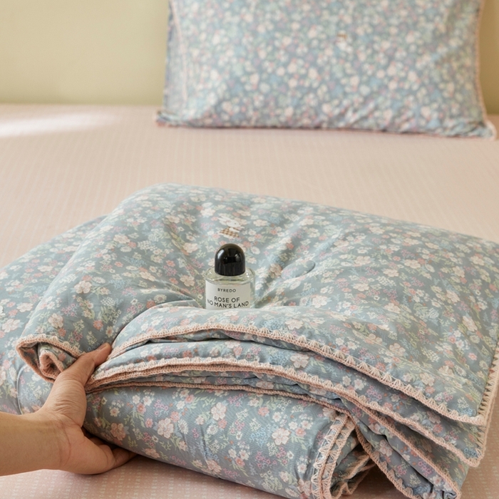 91家纺网 家纺一手货源 找家纺 暖阳 2026新款全棉贝壳边棉花夏被夏凉被空调被 银杉之梦