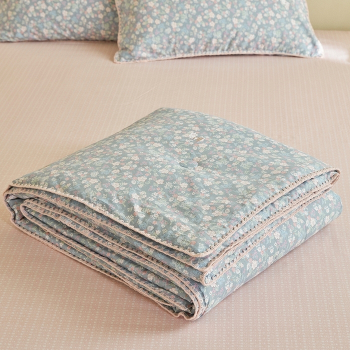 91家纺网 家纺一手货源 找家纺 暖阳 2026新款全棉贝壳边棉花夏被夏凉被空调被 银杉之梦