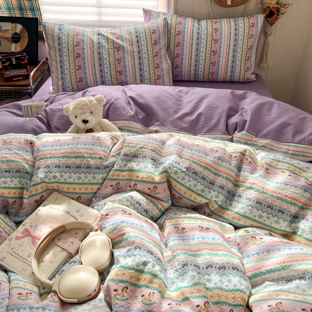 91家纺网 家纺一手货源 找家纺 水木坊 2026春夏新款高品质泡芙普通款四件套 甜心木马卷