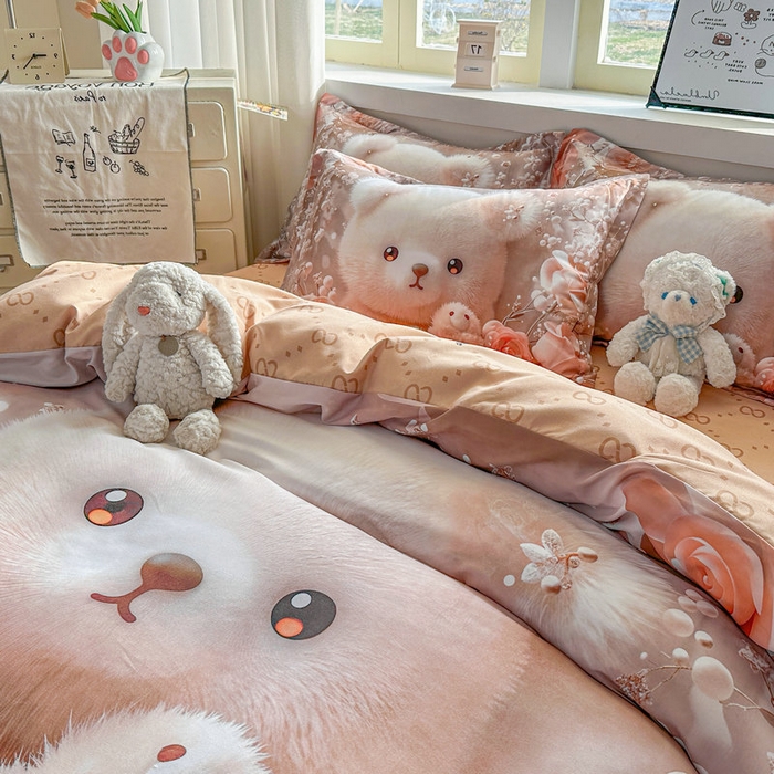 91家纺网 家纺一手货源 找家纺 宝薇 2026春夏新款7D卡通加厚斜纹仿棉生态磨毛大版四件套 萌萌熊