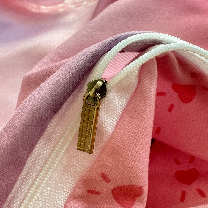 91家纺网 家纺一手货源 找家纺 宝薇 2026春夏新款7D卡通加厚斜纹仿棉生态磨毛大版四件套 牵手熊