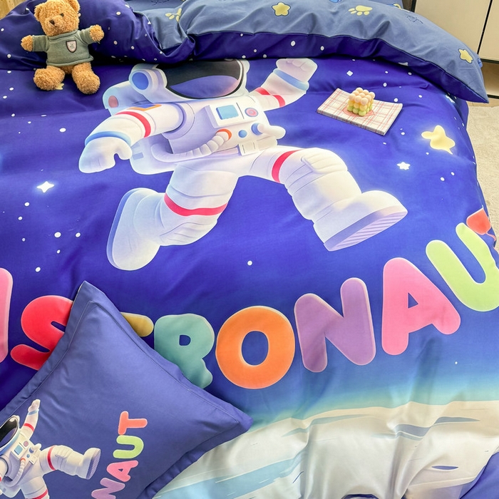 91家纺网 家纺一手货源 找家纺 宝薇 2026春夏新款7D卡通加厚斜纹仿棉生态磨毛大版四件套 太空人