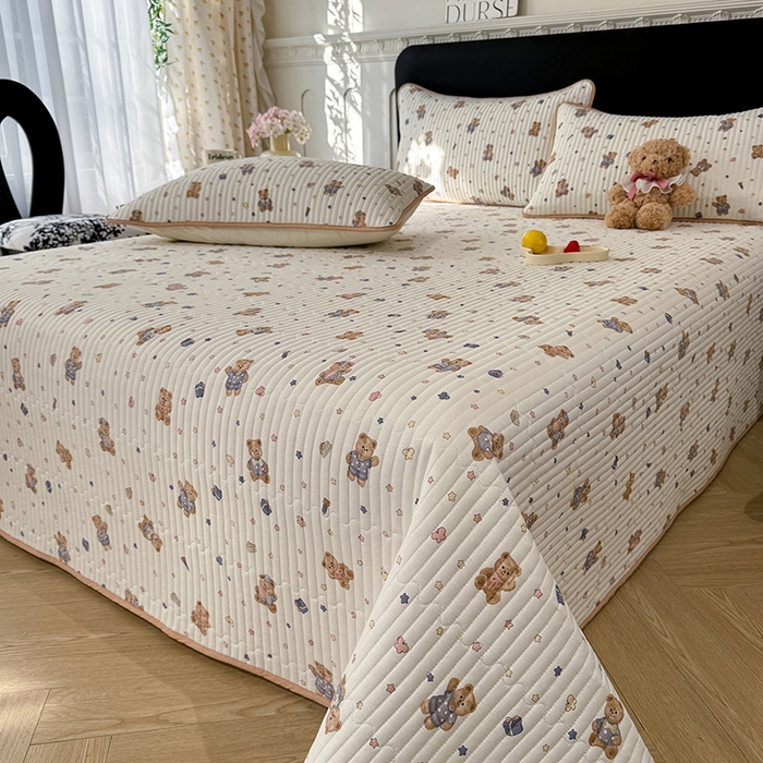 91家纺网 家纺一手货源 找家纺 （总）美达家纺 2026新款密道款夹棉全棉防滑床盖