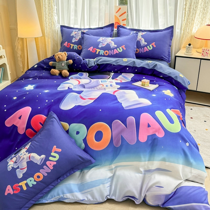 91家纺网 家纺一手货源 找家纺 宝薇 2026春夏新款7D卡通加厚斜纹仿棉生态磨毛大版四件套 太空人