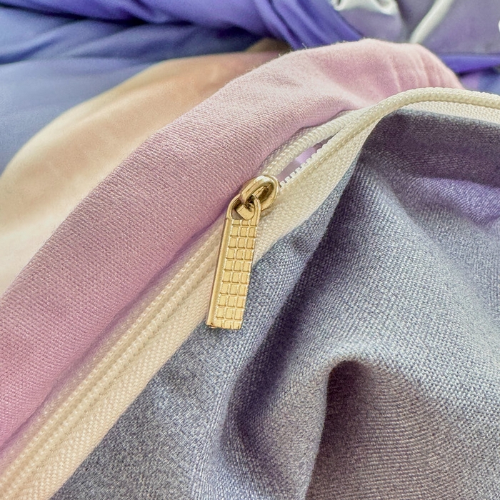 91家纺网 家纺一手货源 找家纺 宝薇 2026春夏新款7D卡通加厚斜纹仿棉生态磨毛大版四件套 月亮兔