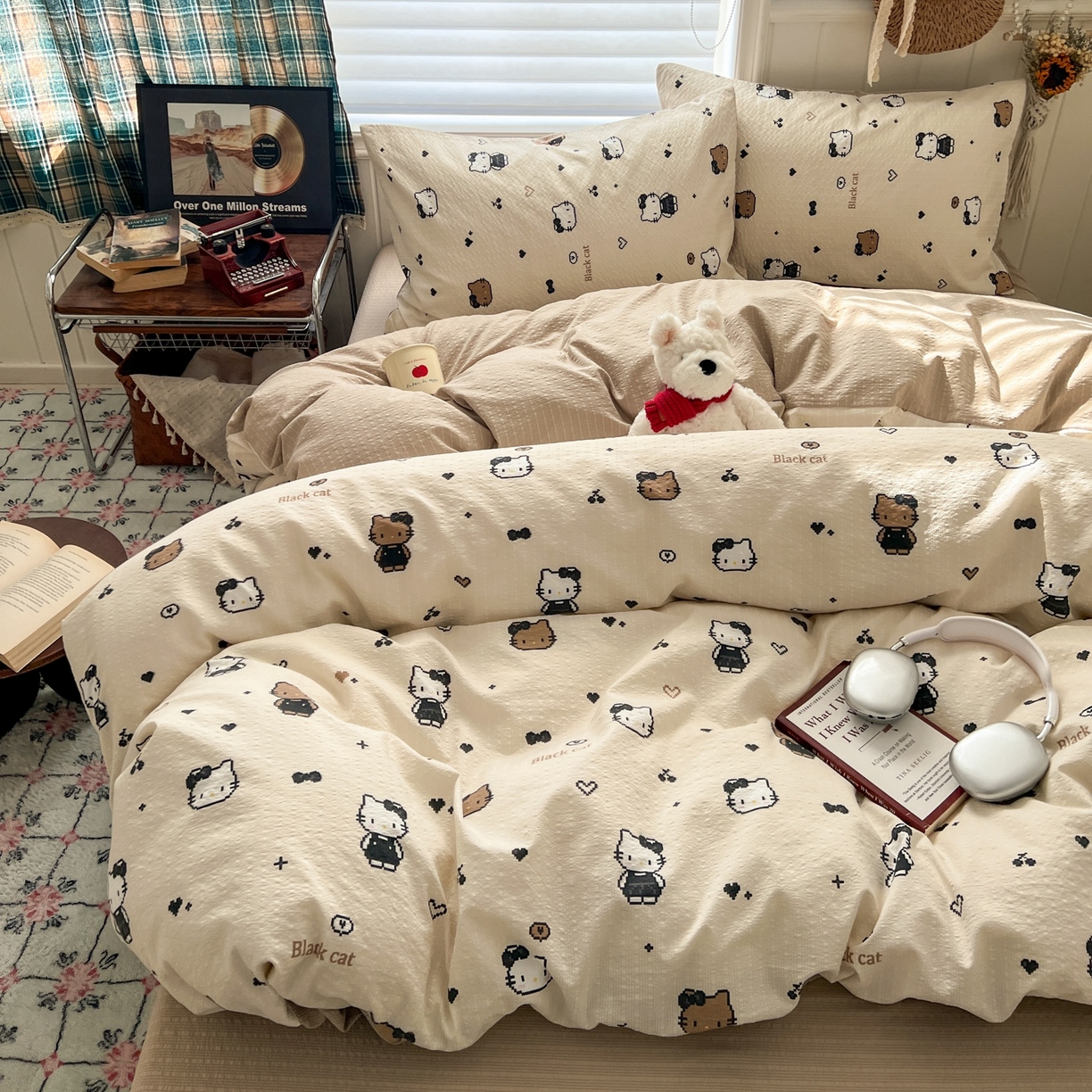 91家纺网 家纺一手货源 找家纺 水木坊 2026春夏新款高品质泡芙普通款四件套 奥利奥小猫