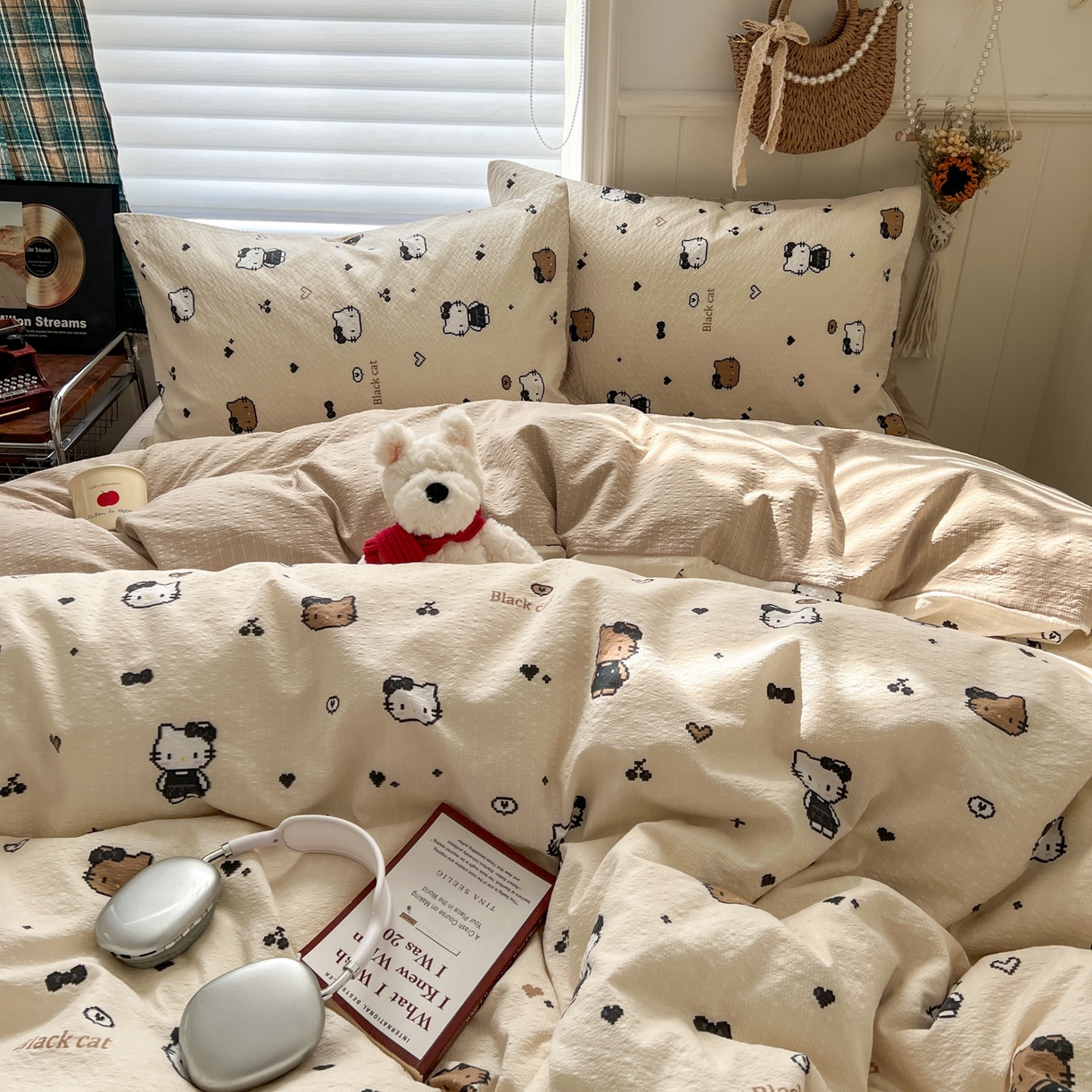 91家纺网 家纺一手货源 找家纺 水木坊 2026春夏新款高品质泡芙普通款四件套 奥利奥小猫