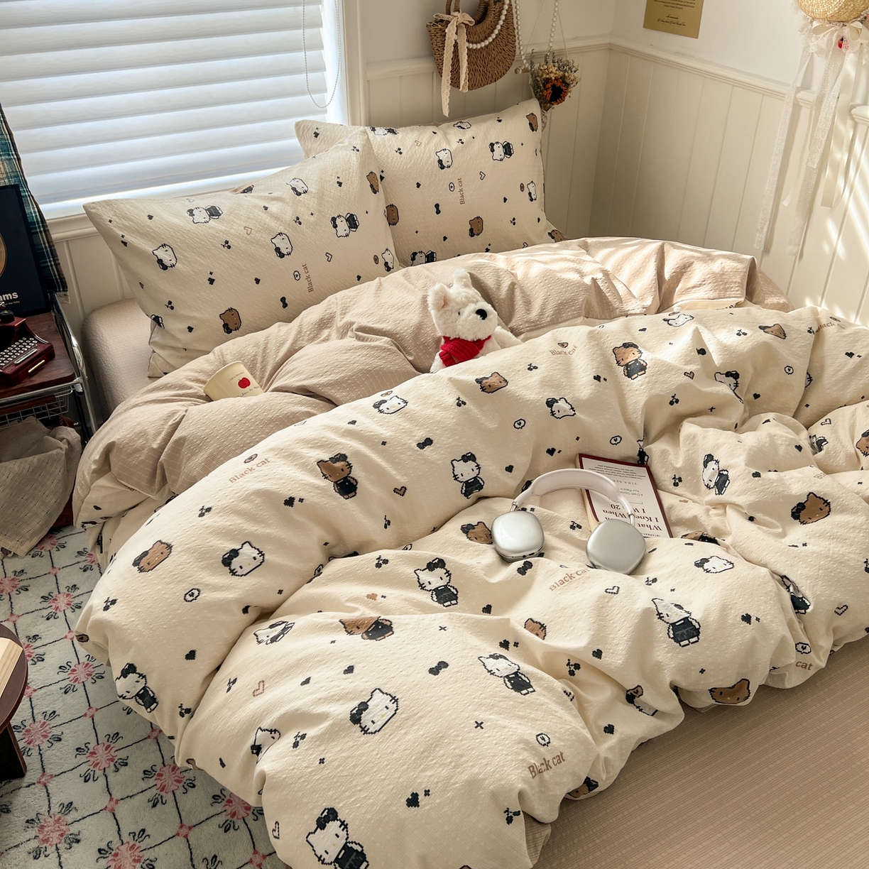 91家纺网 家纺一手货源 找家纺 水木坊 2026春夏新款高品质泡芙普通款四件套 奥利奥小猫