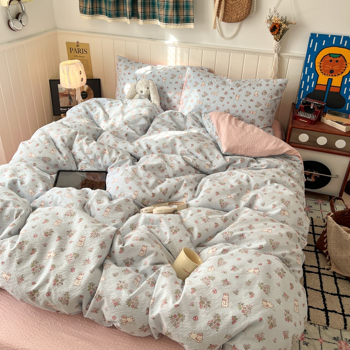 91家纺网 家纺一手货源 找家纺 水木坊 2026春夏新款高品质泡芙普通款四件套 萌兔岛屿