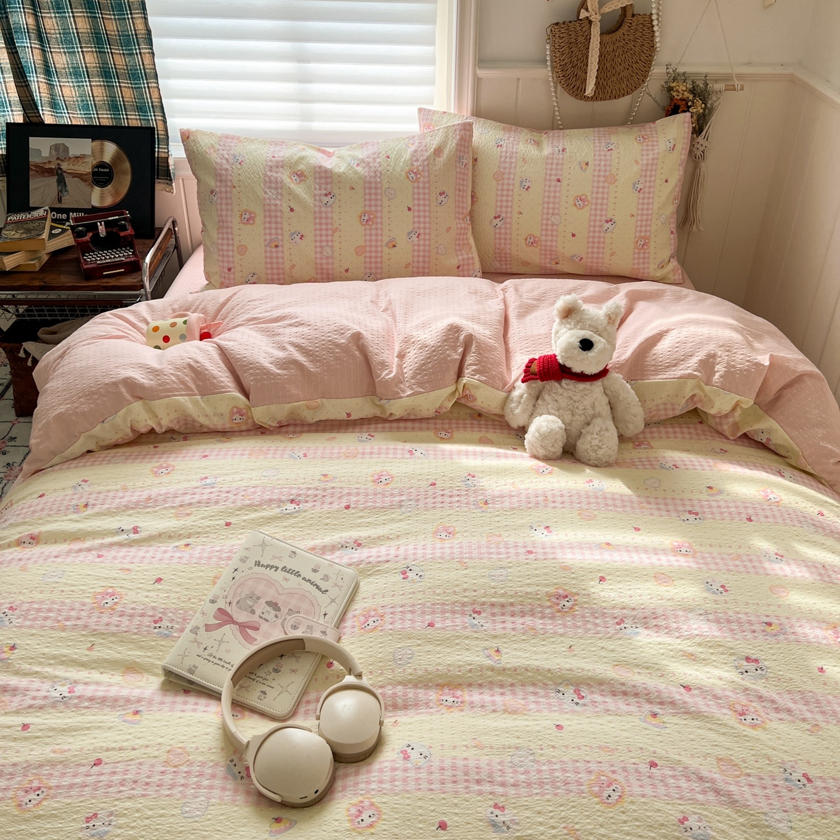 91家纺网 家纺一手货源 找家纺 水木坊 2026春夏新款高品质泡芙普通款四件套 黄粉萌团