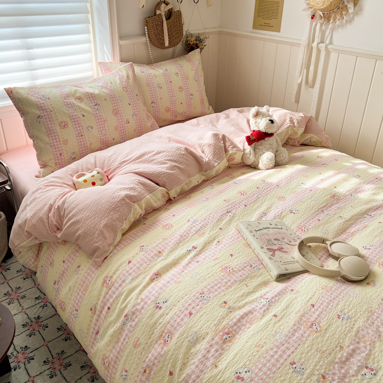 91家纺网 家纺一手货源 找家纺 水木坊 2026春夏新款高品质泡芙普通款四件套 黄粉萌团