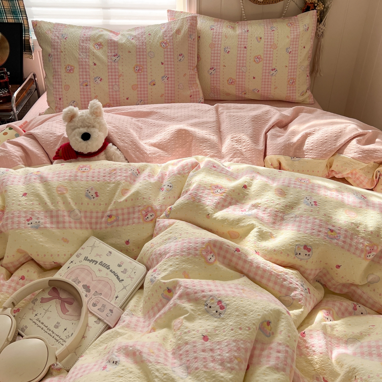 91家纺网 家纺一手货源 找家纺 水木坊 2026春夏新款高品质泡芙普通款四件套 黄粉萌团