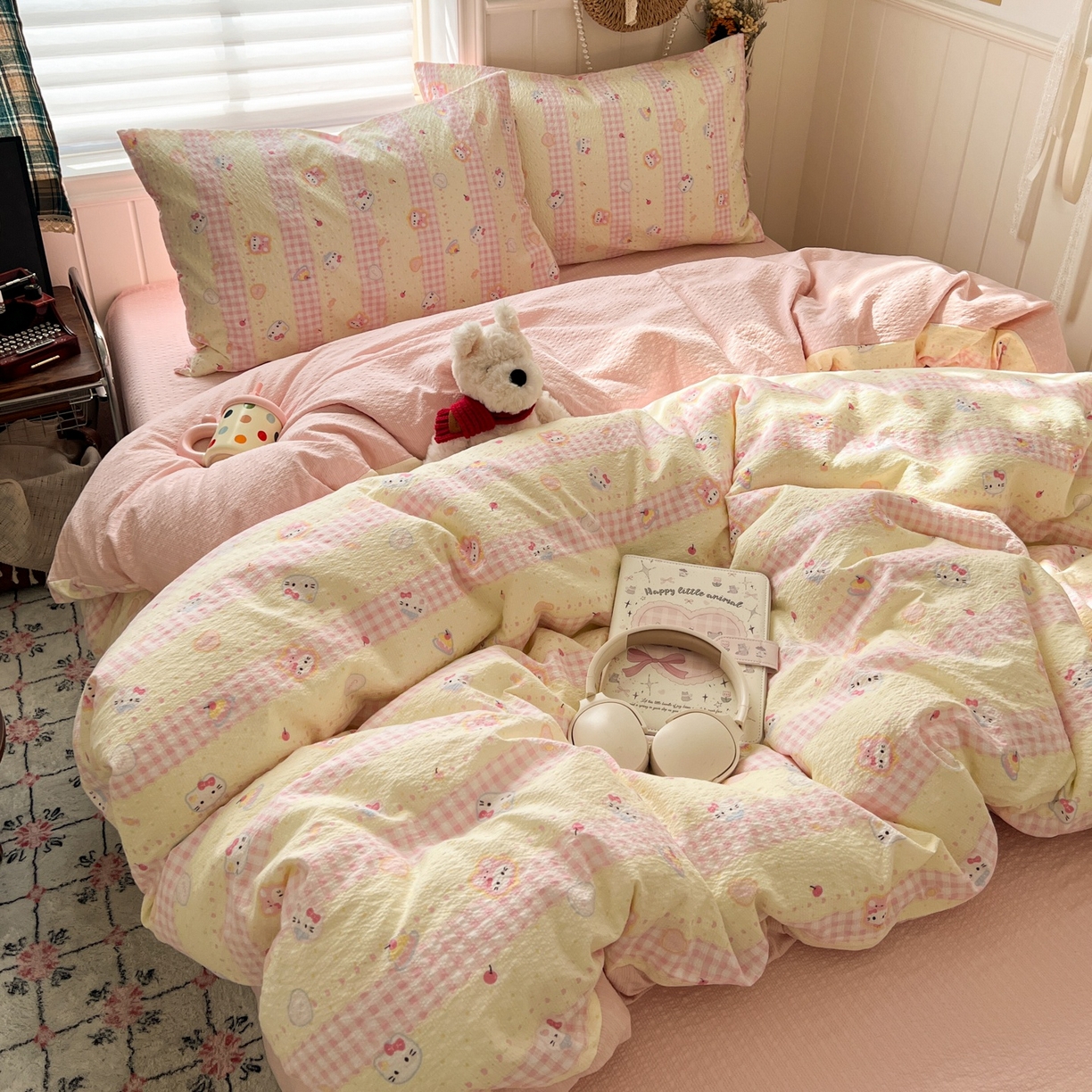 91家纺网 家纺一手货源 找家纺 水木坊 2026春夏新款高品质泡芙普通款四件套 黄粉萌团