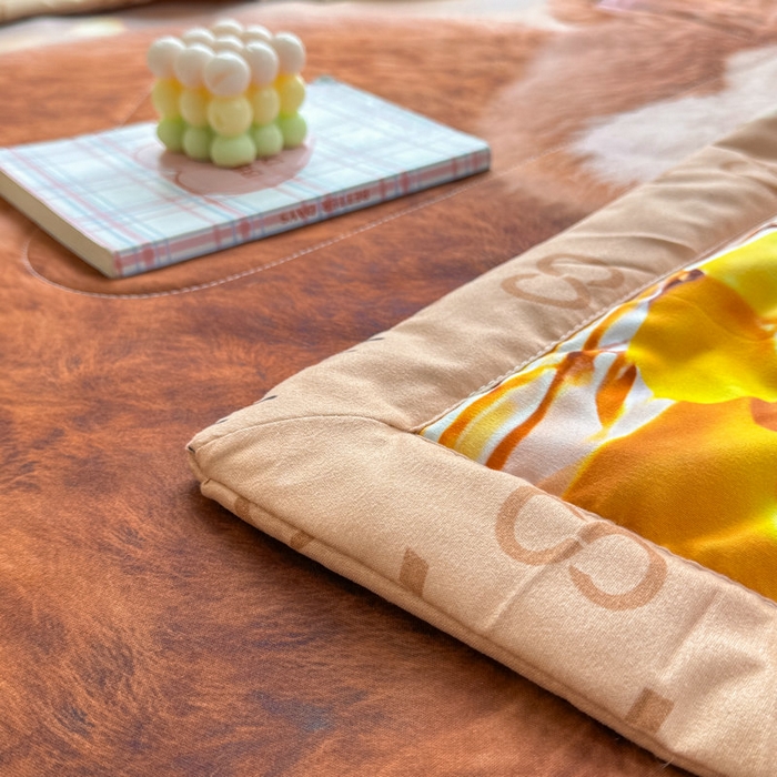 91家纺网 家纺一手货源 找家纺 宝薇 2026春夏新款7D卡通仿棉磨毛水洗棉夏被夏凉被空调被四件套 好运松鼠