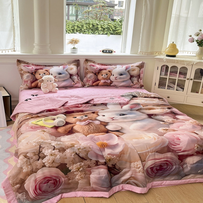 91家纺网 家纺一手货源 找家纺 宝薇 2026春夏新款7D卡通仿棉磨毛水洗棉夏被夏凉被空调被四件套 欢乐时光