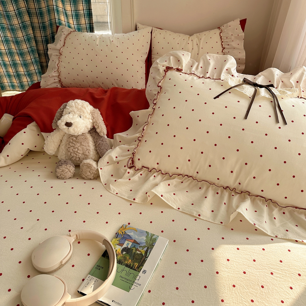 91家纺网 家纺一手货源 找家纺 凯洛奇 2026新款A类仿棉云朵棉蝴蝶结花边四件套（提供买家秀） 红莓气泡