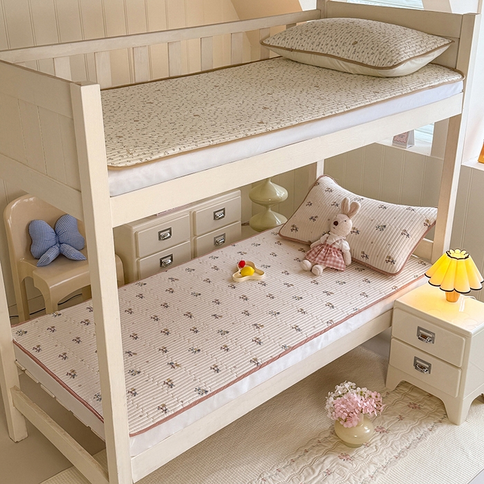 91家纺网 家纺一手货源 找家纺 （总）美达家纺 2026新款密道款夹棉全棉防滑直边宿舍床盖