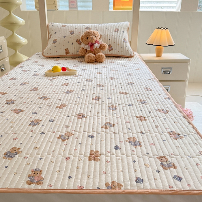 91家纺网 家纺一手货源 找家纺 （总）美达家纺 2026新款密道款夹棉全棉防滑直边宿舍床盖