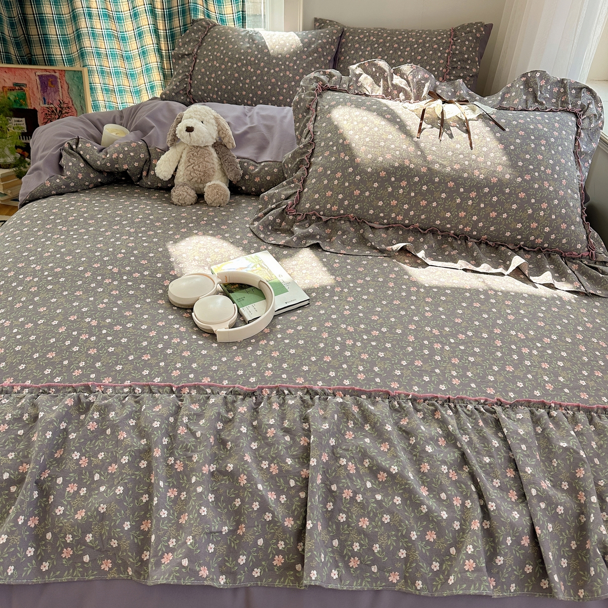 91家纺网 家纺一手货源 找家纺 凯洛奇 2026新款A类仿棉云朵棉蝴蝶结花边四件套（提供买家秀） 绿野花影