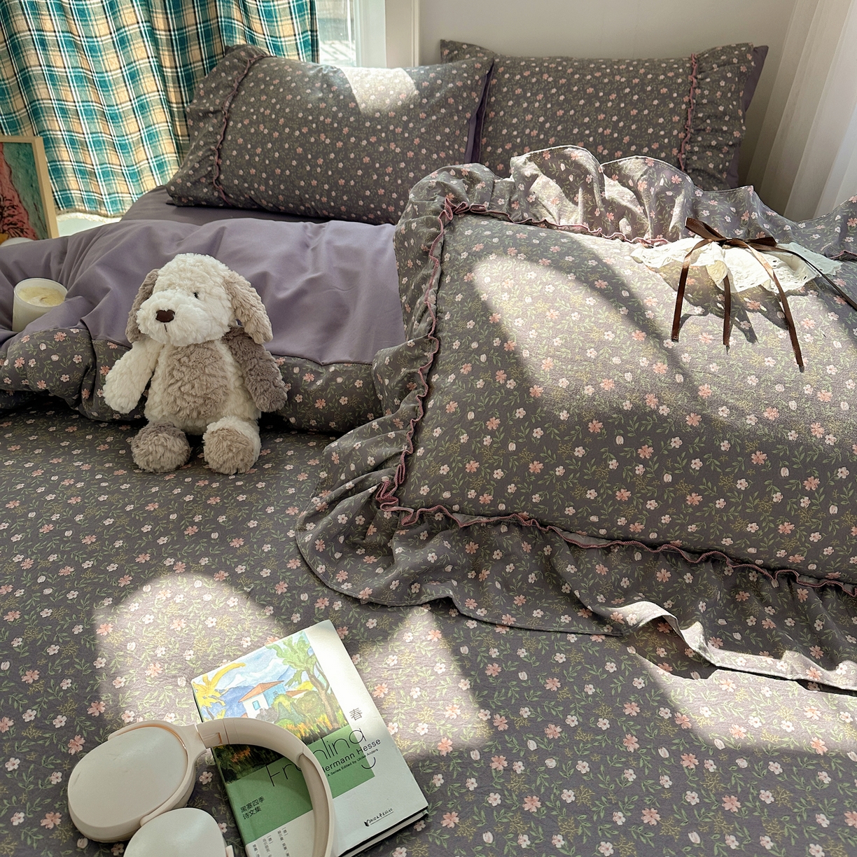 91家纺网 家纺一手货源 找家纺 凯洛奇 2026新款A类仿棉云朵棉蝴蝶结花边四件套（提供买家秀） 绿野花影