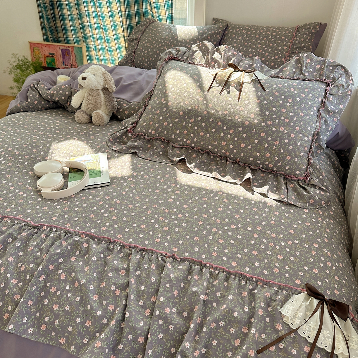 91家纺网 家纺一手货源 找家纺 凯洛奇 2026新款A类仿棉云朵棉蝴蝶结花边四件套（提供买家秀） 绿野花影