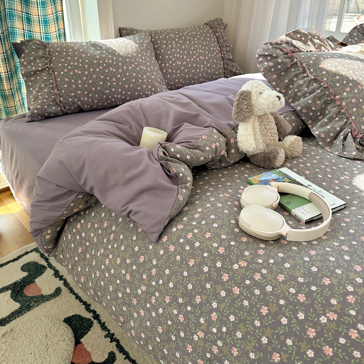 91家纺网 家纺一手货源 找家纺 凯洛奇 2026新款A类仿棉云朵棉蝴蝶结花边四件套（提供买家秀） 绿野花影