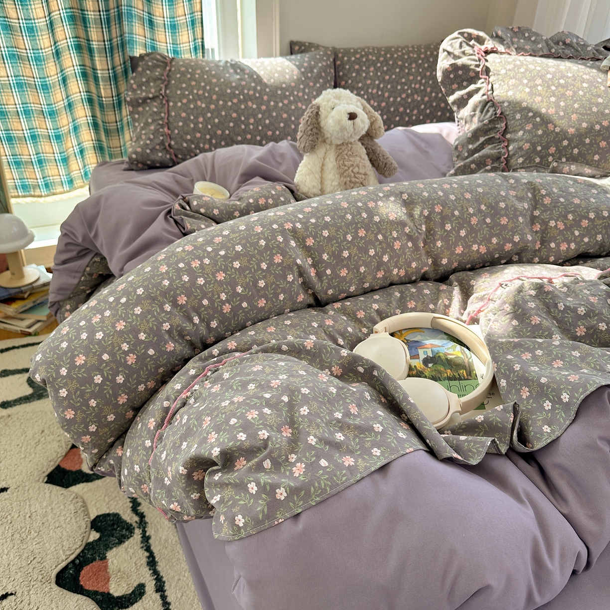 91家纺网 家纺一手货源 找家纺 凯洛奇 2026新款A类仿棉云朵棉蝴蝶结花边四件套（提供买家秀） 绿野花影